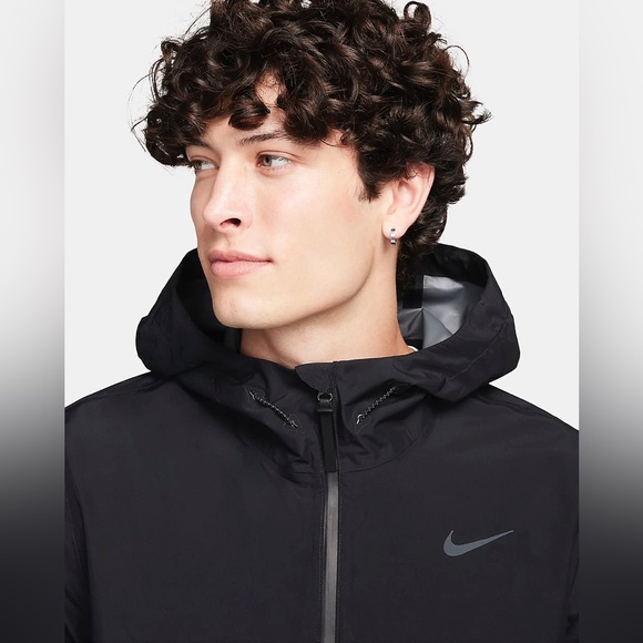 ❗️ NWT Nike Running Division Aerogami
Men's Storm-FIT ADV Running Jacket❗️sz L - Picture 4 of 13